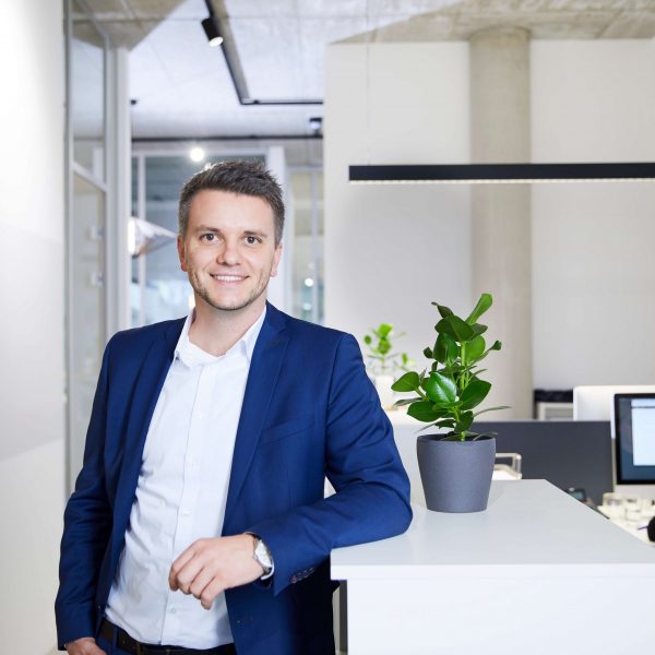 andreas-hoellinger-600x600